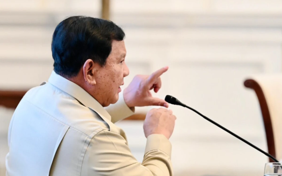 Thumbnail Berita - Ada 8 Perda yang Bolehkan Bakar Lahan 2 Hektare, Prabowo: “Kalau Dia Bakar, Bagaimana Dihentikan?”
