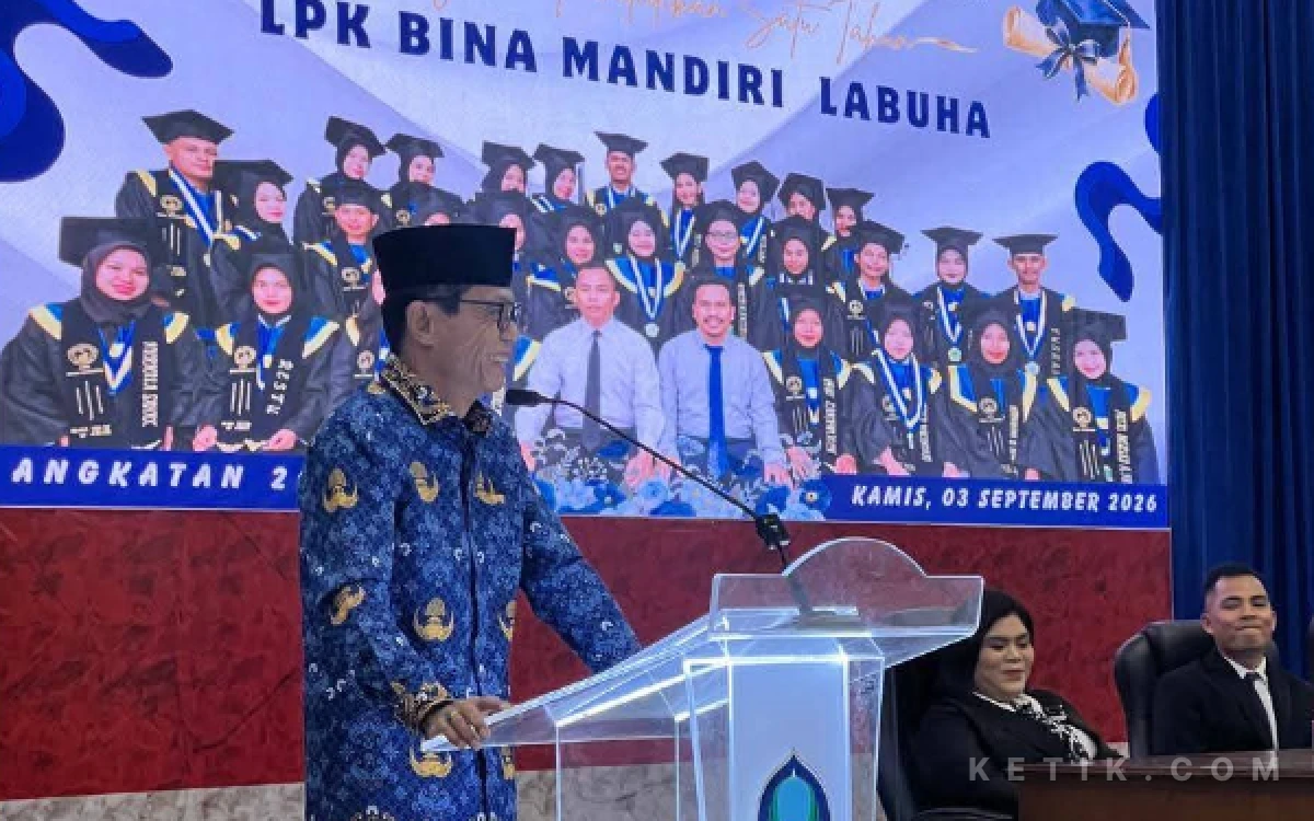 Thumbnail Berita - Wabup Halsel: Anak Muda Harus Kuasai Digital dan Bahasa Asing