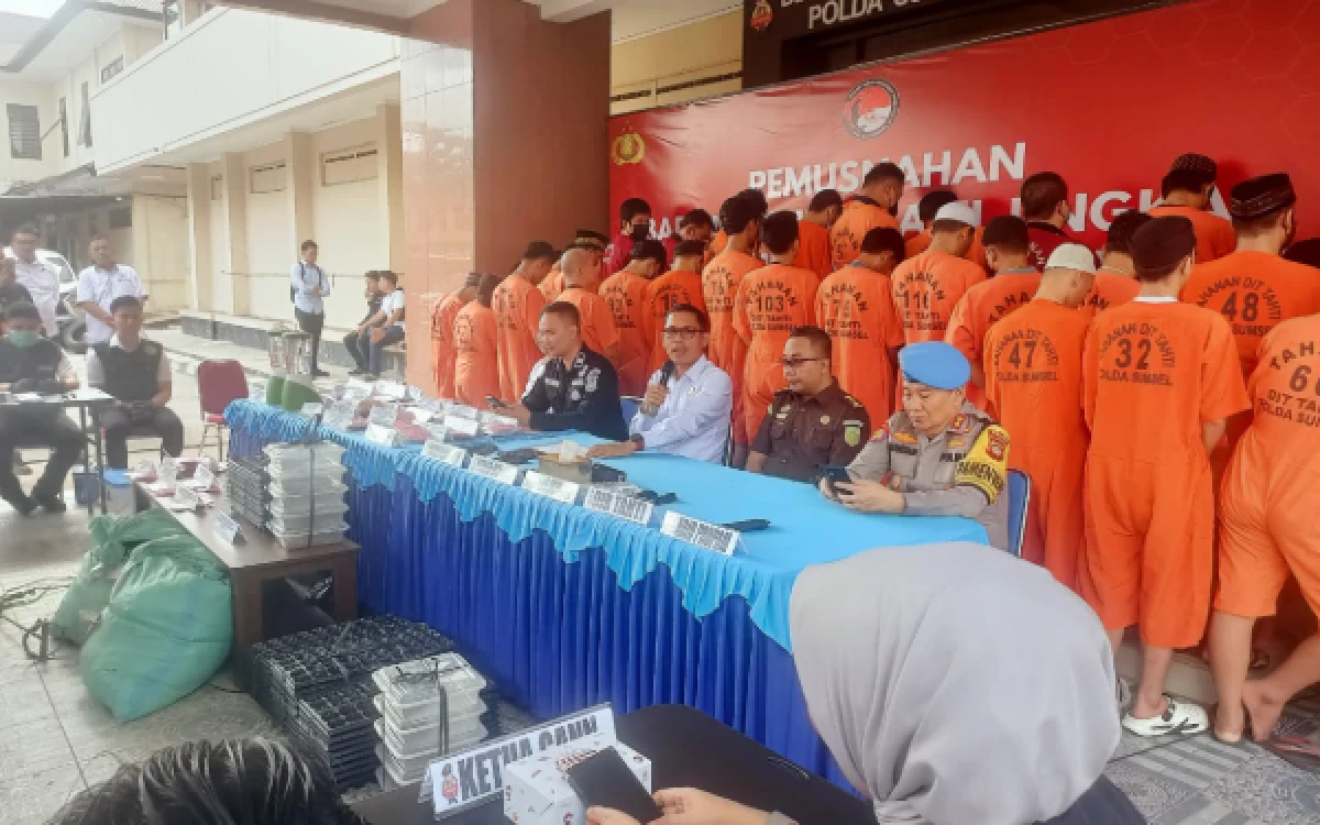 Foto Ungkap kasus dan saat pemusnahan barang bukti narkotika di Mapolda Sumsel, Kamis 21 Mei 2026. (Foto : Yola/Ketik.com)