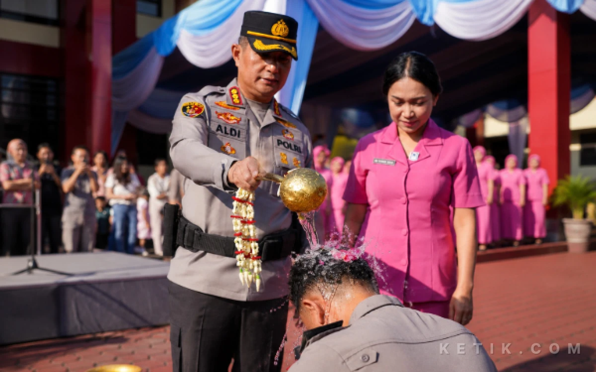 Thumbnail Berita - 123 Personel Polresta Bandung Naik Pangkat, Kapolresta: Penghargaan atas Dedikasi dan Integritas