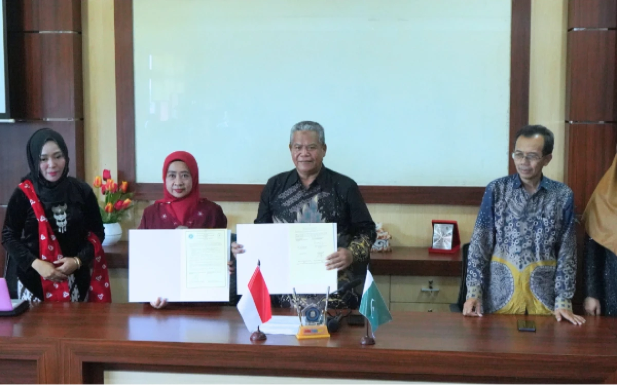 Thumbnail Berita - Gencarkan Internasionalisasi, Unikama Jalin Kerja Sama Strategis dengan Riphah International University
