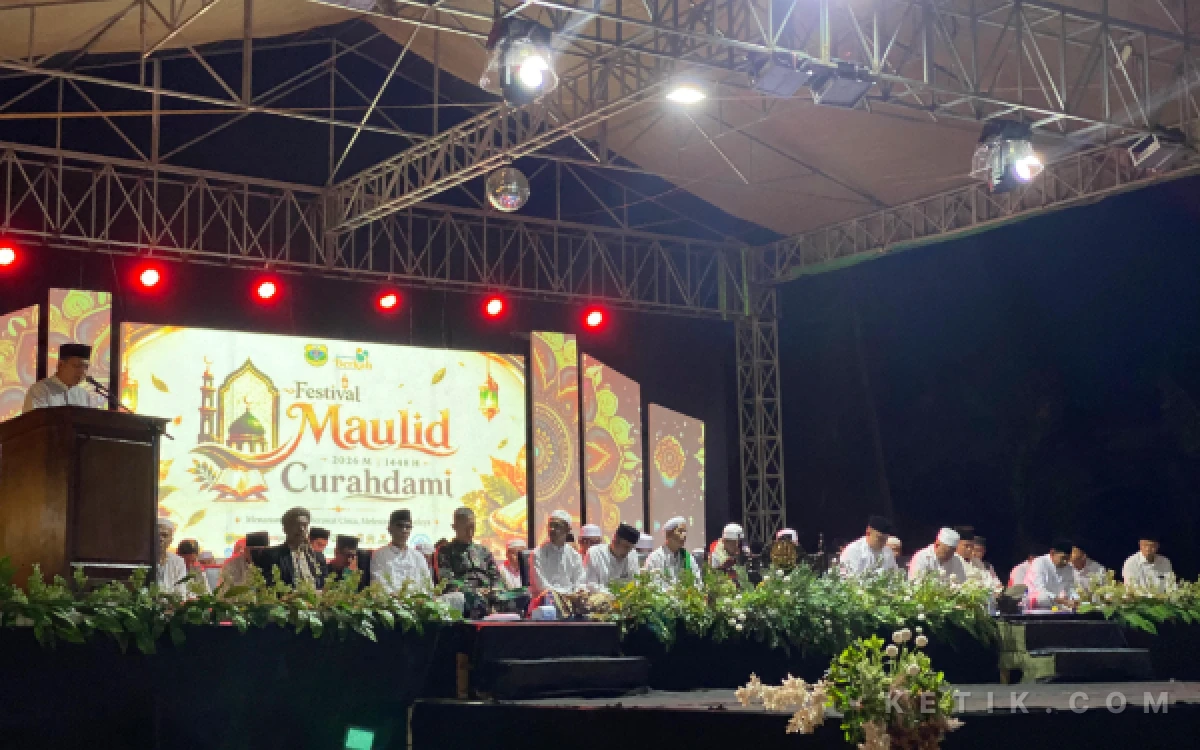 Thumbnail Berita - Maulid Naik Kelas! Curahdami Sulap Tradisi Islam Jadi Panggung Budaya dan Ekonomi Rakyat