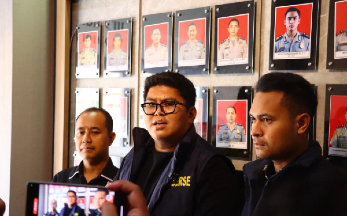 Thumbnail Berita - Kasus Penipuan PPPK di Gresik Terbongkar, Oknum Staf Dinas PMD Jadi Tersangka