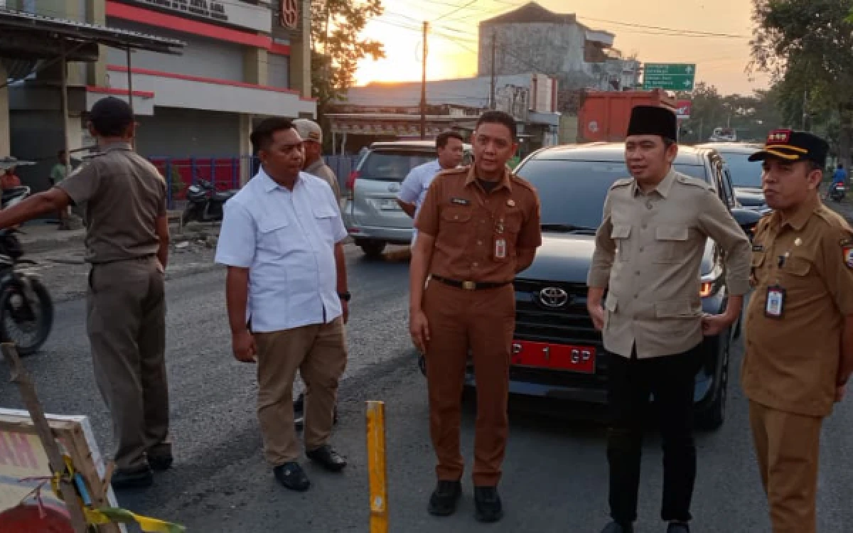 Thumbnail Berita - Perbaikan Jalan Jombang–Kencong Digenjot, Dukung Kelancaran Ekonomi Warga Jember
