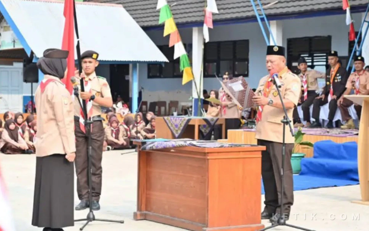 Thumbnail Berita - Wadah Strategis Bentuk Generasi Muda Berkarakter, Pengurus Saka Anti Narkoba Kwarcab Pramuka Dilantik