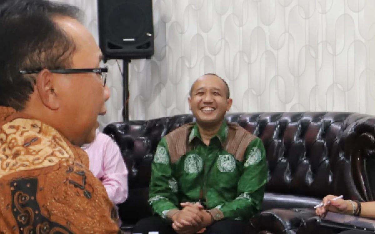 Thumbnail Berita - Profil Satria Dananjaya, Pimpinan Bank Jatim Kepanjen Penggerak Ekonomi Malang