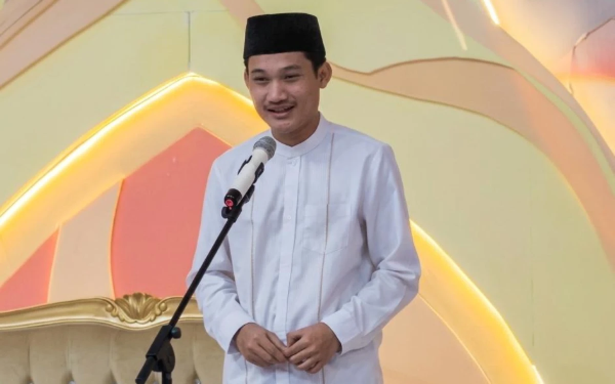 Thumbnail Berita - Salut! Masih Ada Mahasiswa Idealis dan Lantang ke Rezim, Ini Sosok Tiyo Ardianto