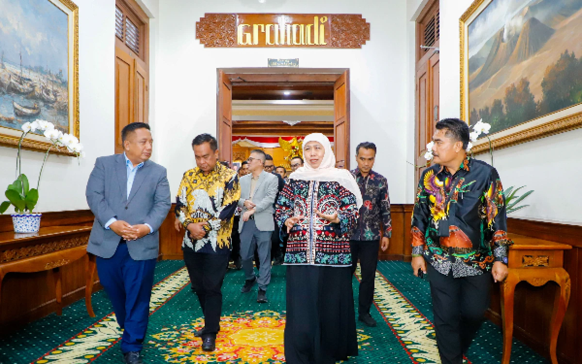 Thumbnail Berita - Kawasan Industri Bangkalan Ditarget Dibangun Awal 2027, Khofifah Siapkan Dukungan Pemprov Jatim