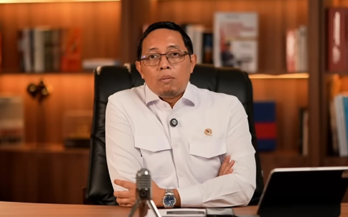 Thumbnail Berita - Hasan Nasbi Luruskan Isu Londo Ireng: Tak Semua LSM, Pengamat, dan Wartawan Antek Asing