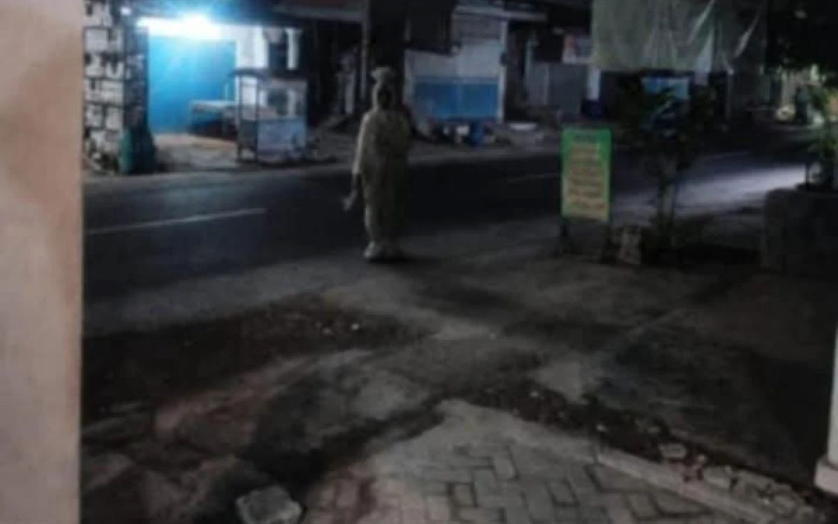 Thumbnail Berita - Ternyata Hoaks, Polisi Pastikan Tak Ada Pocong Begal di Malang