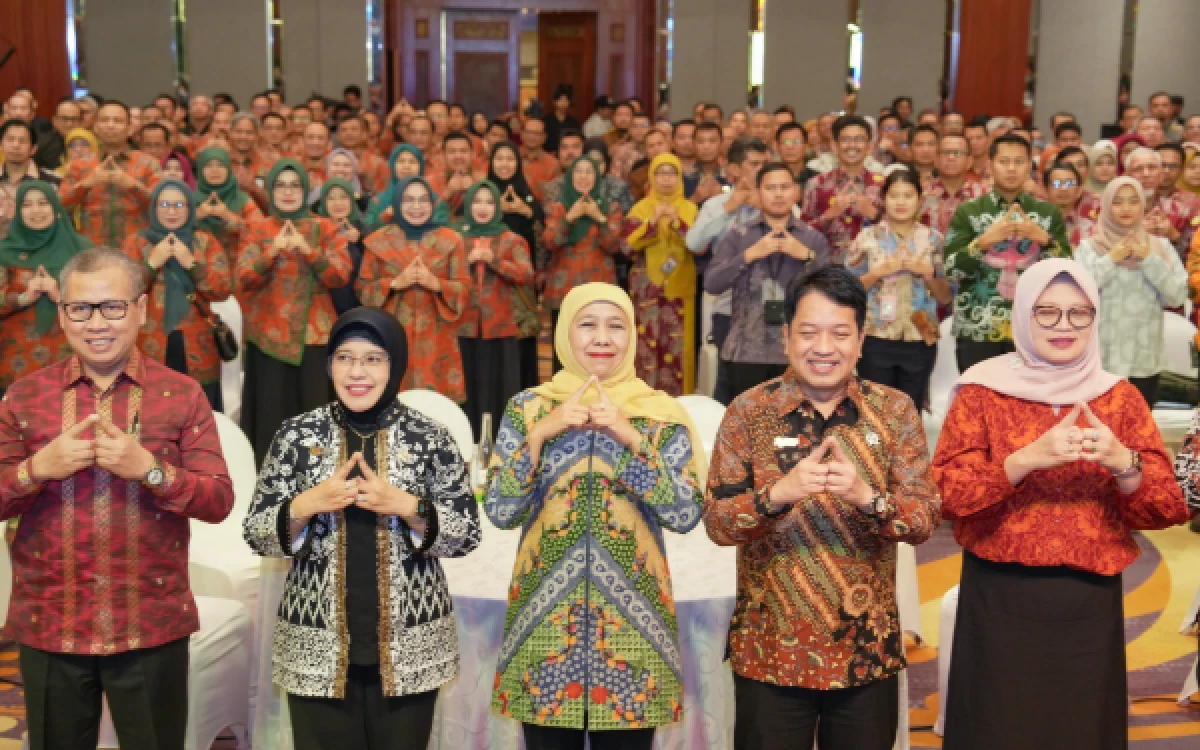 Thumbnail Berita - Gubernur Khofifah: Data BPS Jadi Kompas Utama Perencanaan Pembangunan