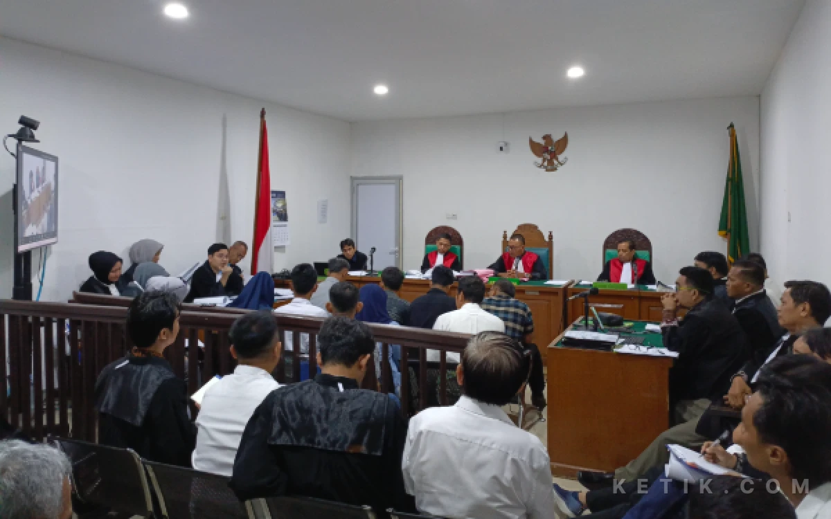 Thumbnail Berita - Sidang KUR Bank Sumsel Babel, ASN Syarifudin Akui Gunakan CV Pinjaman untuk Proyek