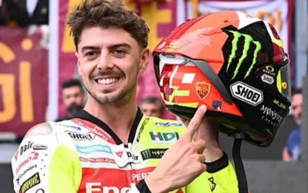 Thumbnail Berita - Anak Buah Rossi, Fabio Di Giannantonio, Juara di Balapan Paling Chaos Musim Ini