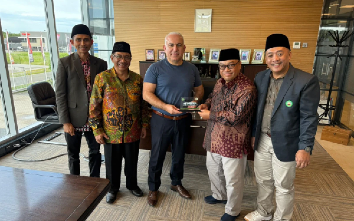 Thumbnail Berita - Gandeng ILG Food Group Belanda, Unisma Rintis Startup Internasional dan Ekspor-Impor