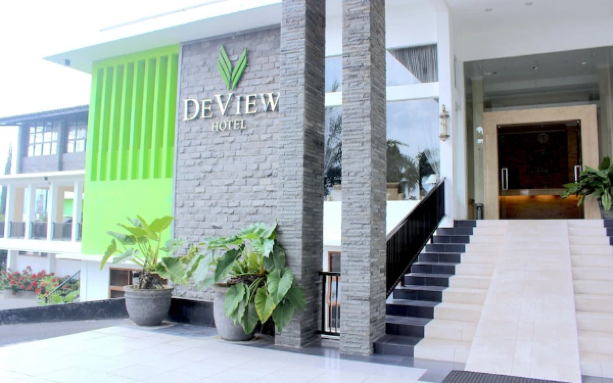 Thumbnail Berita - Lagi Viral! 10 Rekomendasi Hotel Dekat Mikutopia Batu, Cocok buat Staycation Keluarga