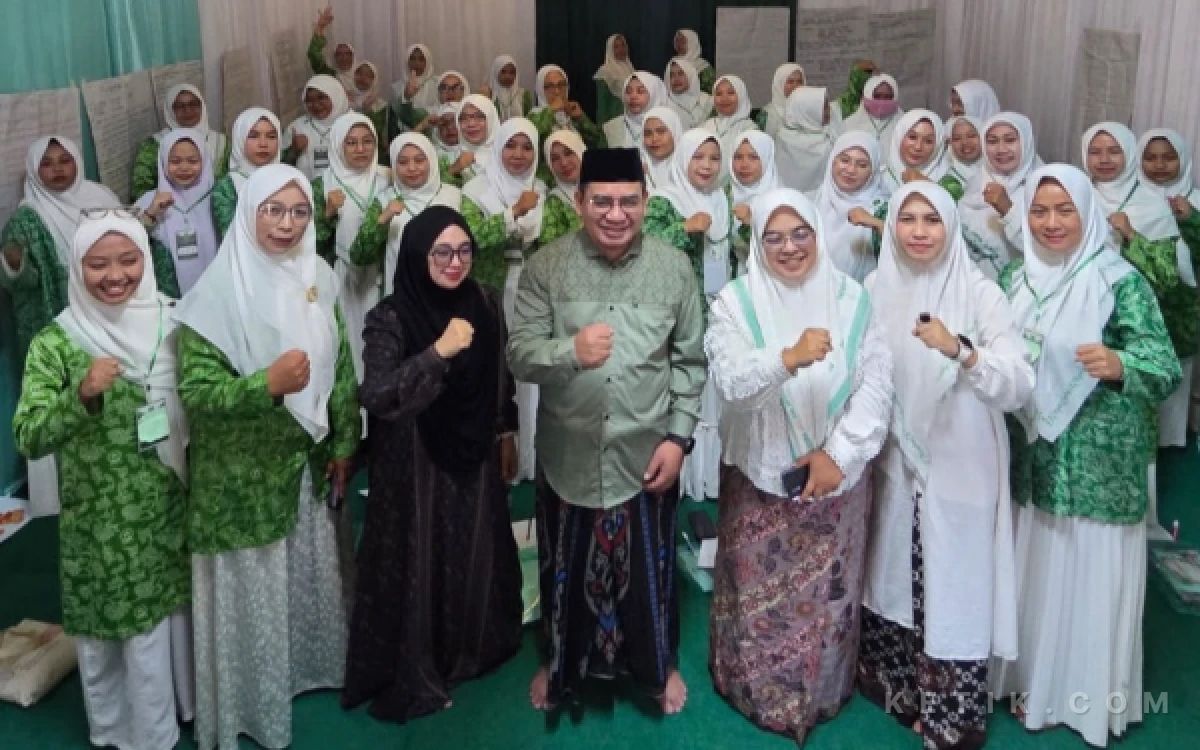 Thumbnail Berita - Yusuf Ali Tantowi: 45 Kader Fatayat Ini Disiapkan Jadi Penggerak di Masyarakat