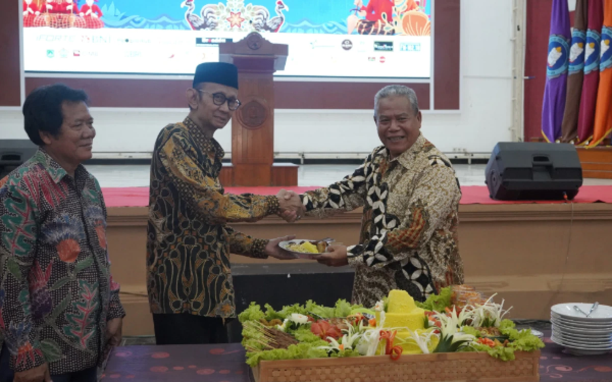 Thumbnail Berita - Rayakan Dies Natalis ke-69, Unikama Tegaskan Komitmen Kampus Unggul Berbasis Kearifan Lokal