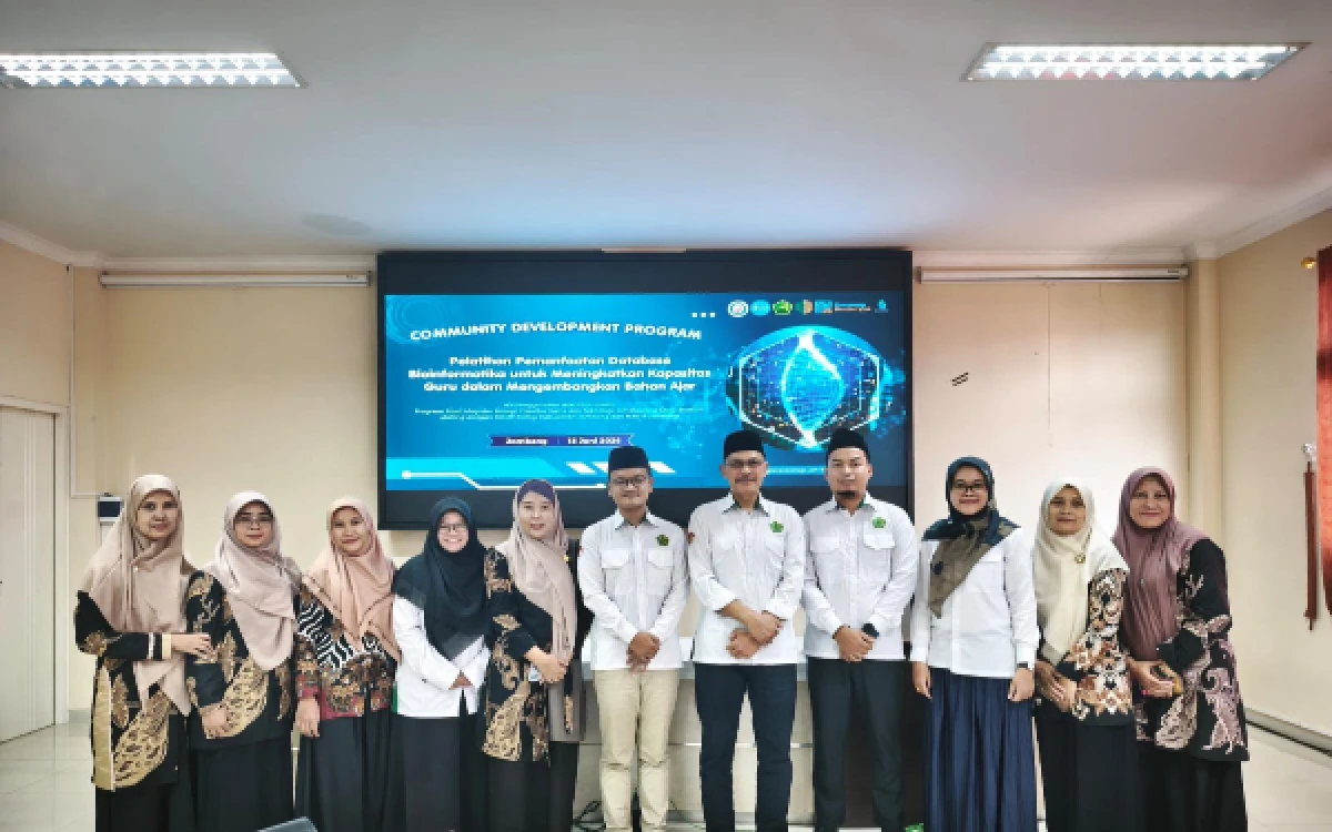 Thumbnail Berita - Terampil Bioinformatika, Magister Biologi UIN Malang Upgrade Kompetensi Guru di Jombang