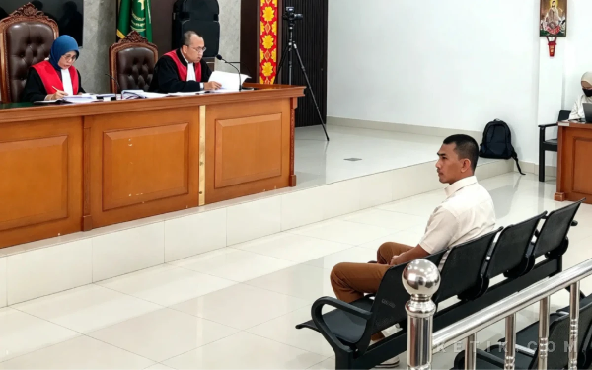 Thumbnail Berita - Saksi Ungkap Skema Fee 10 Persen di Proyek Chromebook dan SmartBoard Muara Enim, Ada Jatah untuk Bupati hingga PPK
