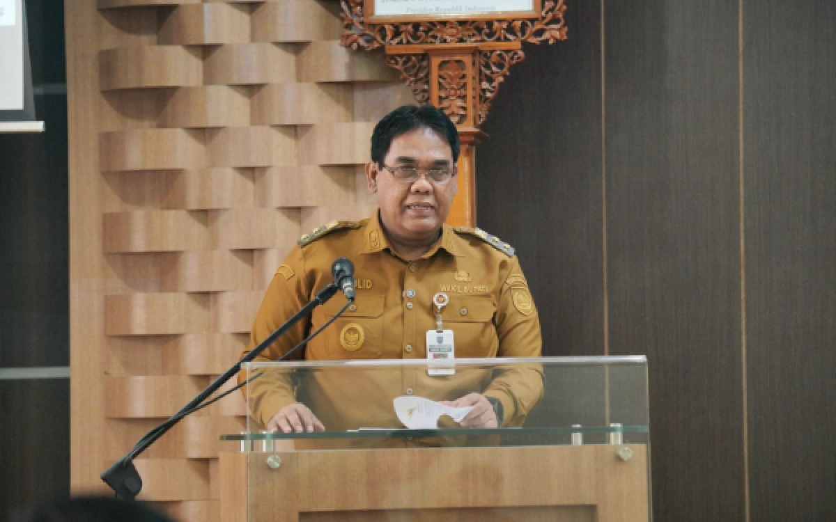 Thumbnail Berita - Jangan Tunggu Korban, Wabup Tegal Tekankan Pengawasan Obat dan Makanan Secara Proaktif