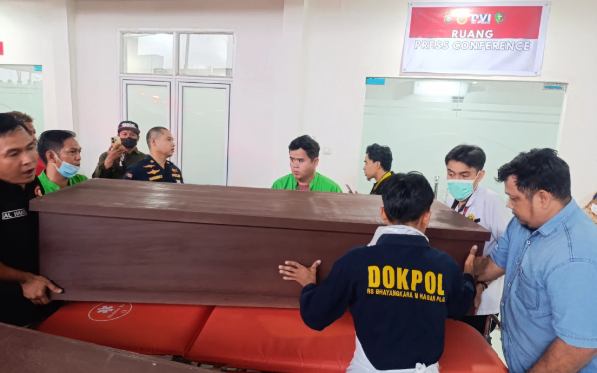 Thumbnail Berita - Sempat Jalani Dua Kali Operasi, Jumiatun Korban Kecelakaan Maut Bus ALS dan Truk Tangki di Muratara Akhirnya Meninggal Dunia