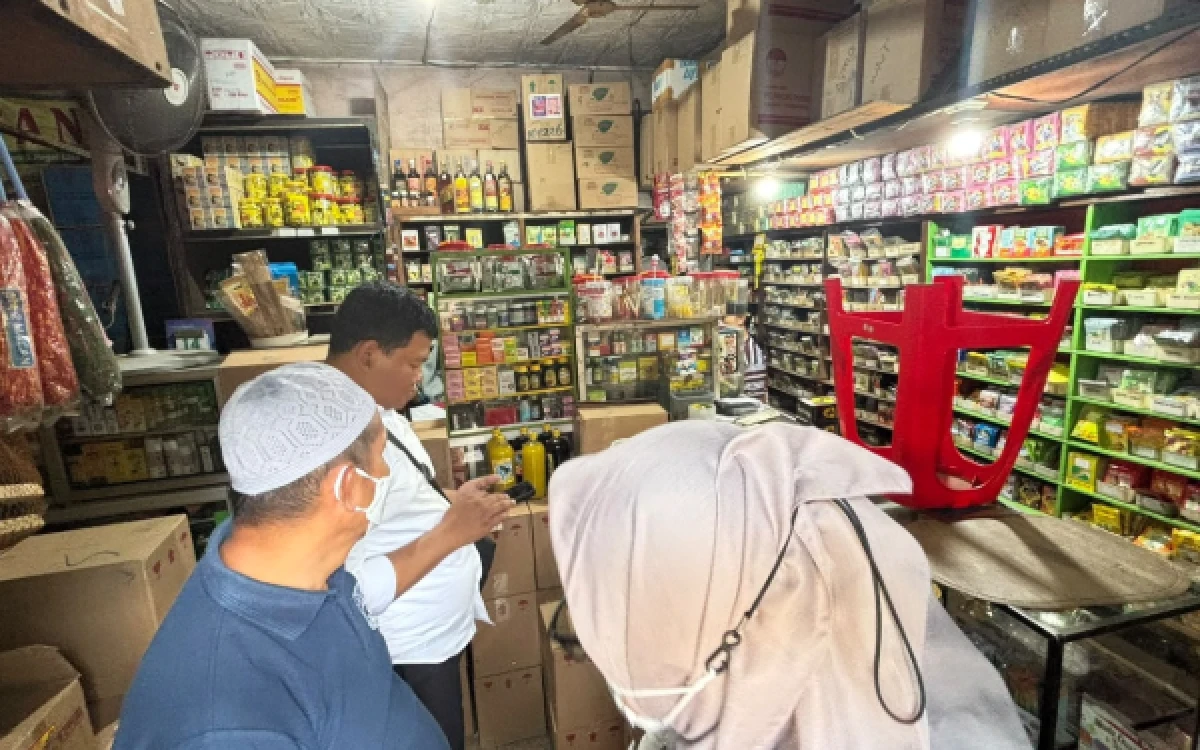Thumbnail Berita - BBPOM Sita 2.523 Obat Ilegal dan Berbahaya di Bangkalan, Ini Daftarnya!