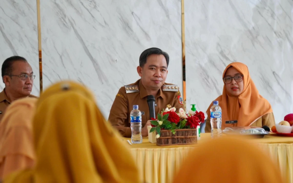 Bupati Jember Tekankan Empati ASN untuk Atasi Kemiskinan, Ungkap Fakta Warga Hidup Serba Kekurangan