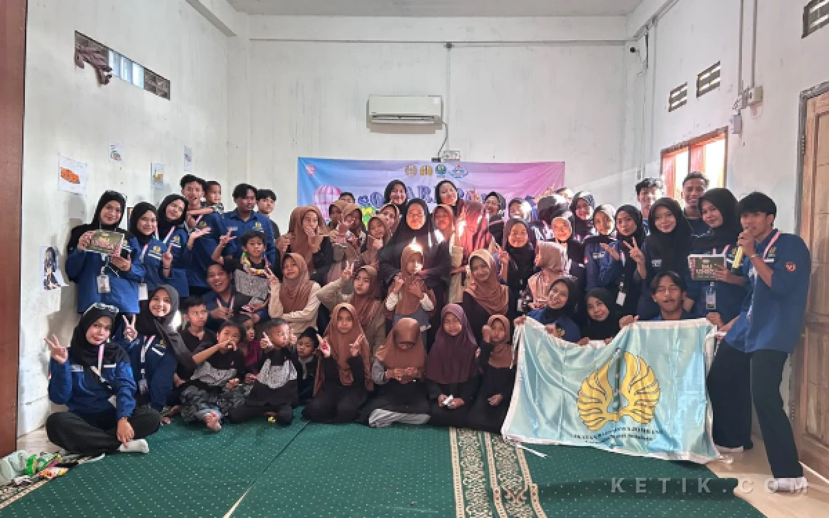 Thumbnail Berita - Social Charity IMJ UNESA Ajak Berbagi Kebahagiaan dan Bermain Bersama LKSA Al-Istiqomah Sumobito Jombang