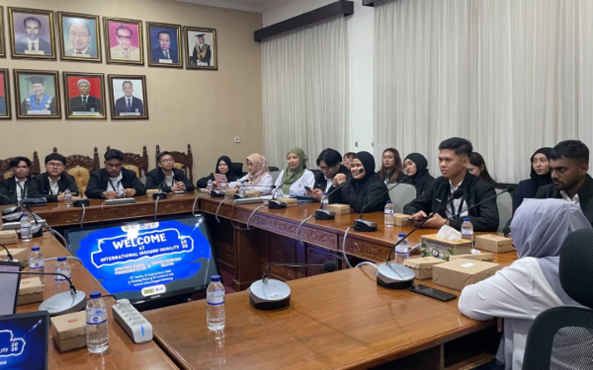 Thumbnail Berita - Go International! UM Malang Sambut Mahasiswa UKM, Perkuat Kolaborasi Pendidikan Indonesia-Malaysia
