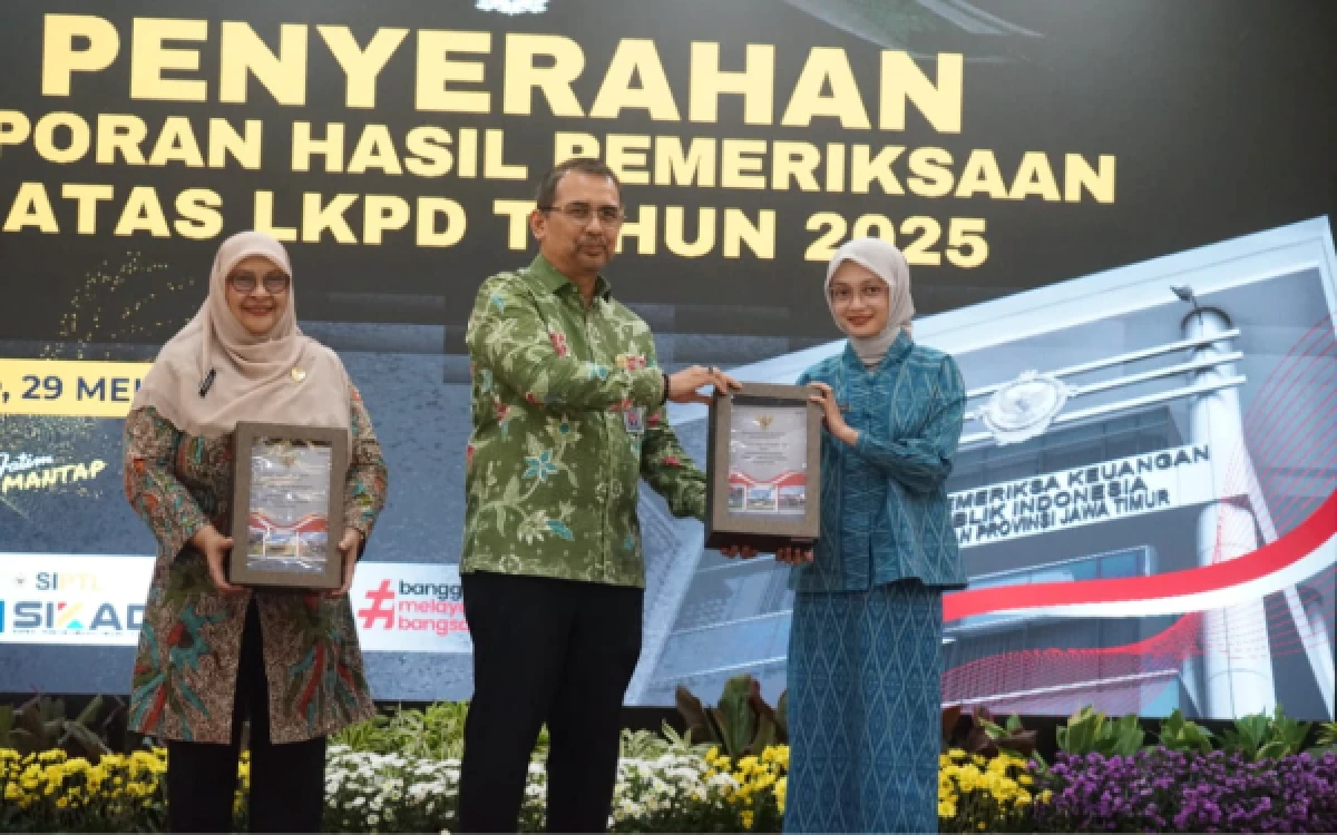Thumbnail Berita - Pemkot Kediri WTP ke-12 Beruntun, Mbak Wali: Pengelolaan APBD Harus Berdampak untuk Rakyat
