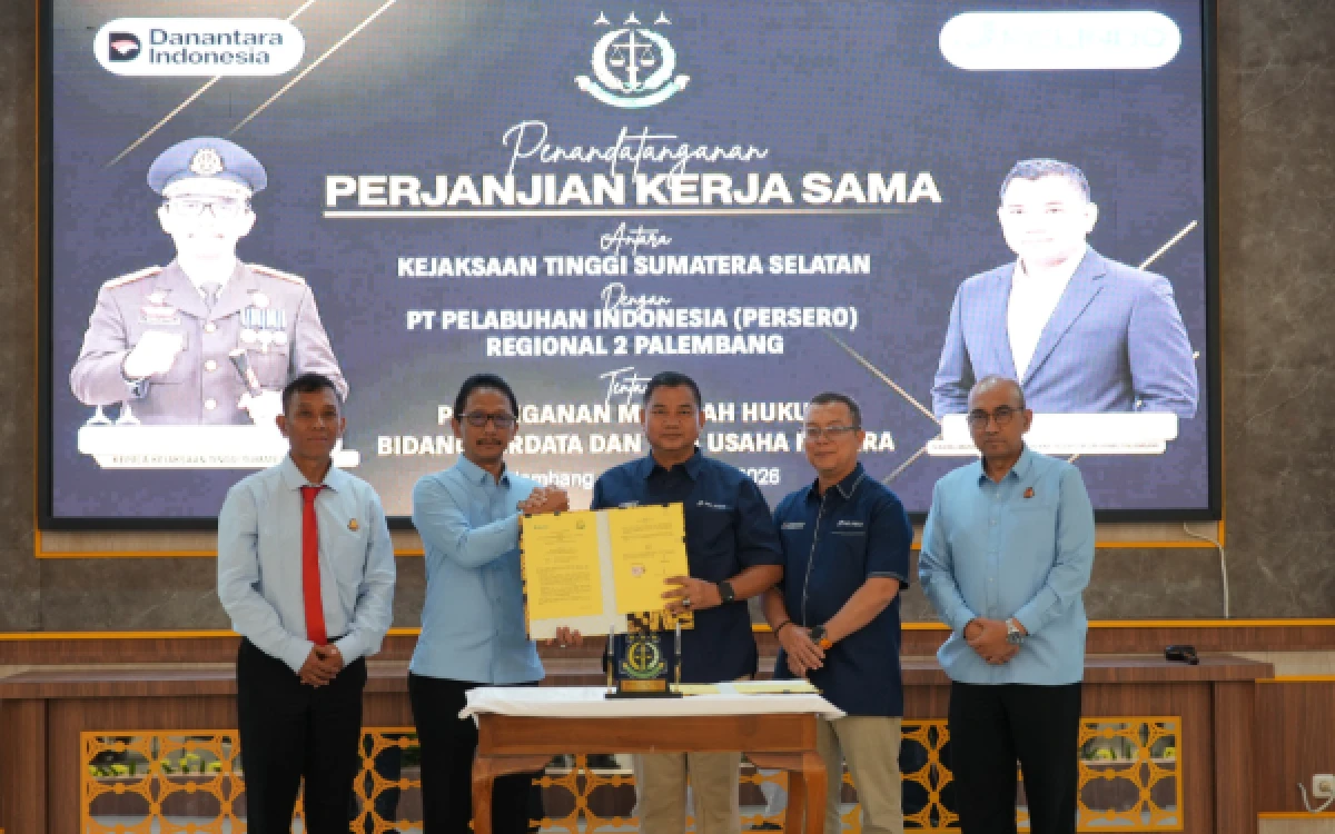 Thumbnail Berita - Kejati Sumsel Gandeng Pelindo Regional 2 Palembang, Perkuat Pengawalan Hukum Proyek Strategis