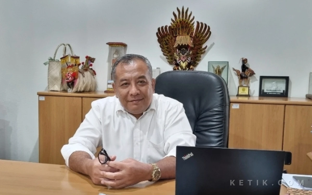 Foto Plt Kepala Dinkes Sleman Ir Dwi Anta Sudibya, MT memberikan penjelasan terkait pemantauan dan evaluasi UPKDK oleh Tim Kemenkes RI. (Foto: Fajar R/Ketik.com)