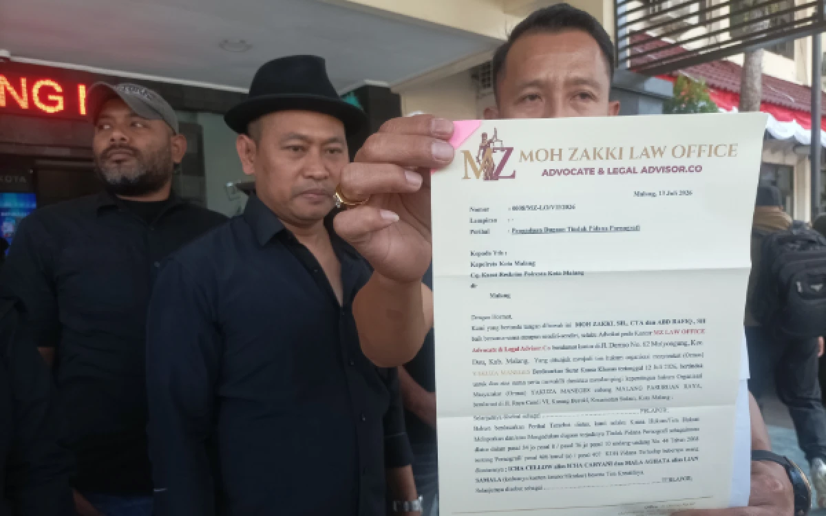 Thumbnail Berita - Ubah Lagu 'Gapapa' dengan Lirik Vulgar, Yakuza Maneges Laporkan Icha Chellow dan Mala Agatha ke Polresta Malang Kota
