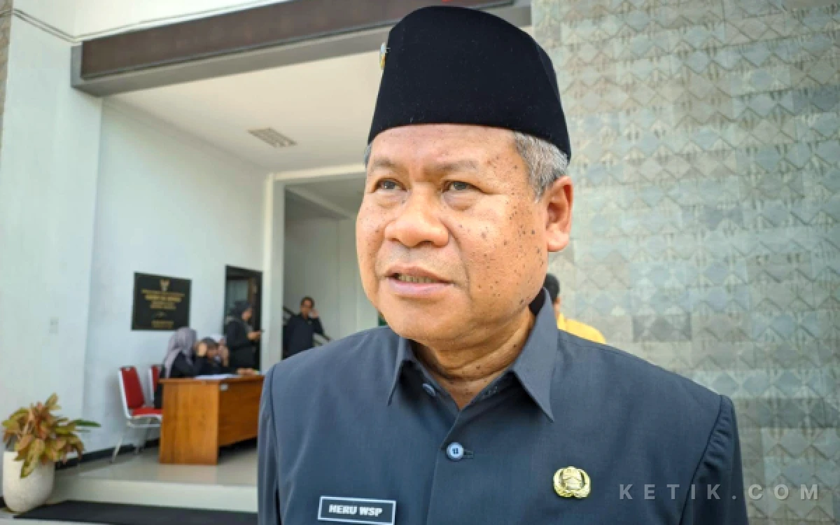 Thumbnail Berita - Maknai Hari Kesaktian Pancasila, Sekda Pacitan: "Kerja Nyata dan Beri Manfaat buat Masyarakat"