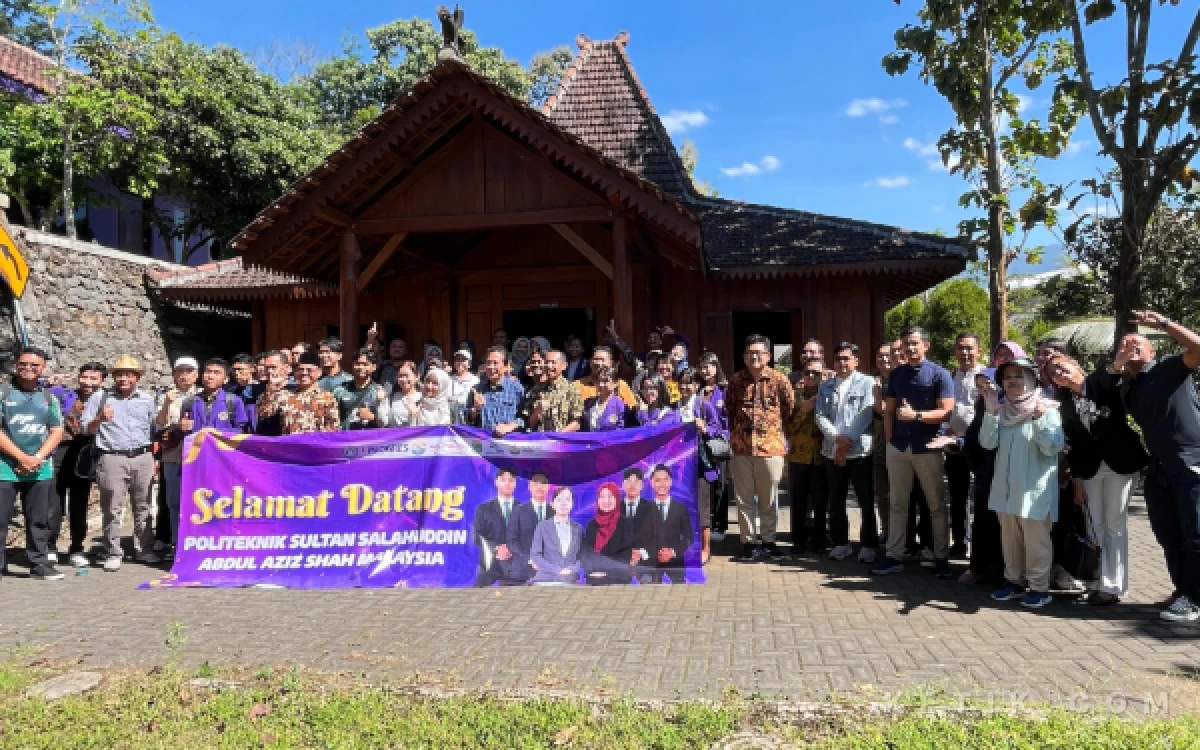 Thumbnail Berita - Jalin Kolaborasi Internasional, Kampus Malaysia Kagumi Program Pengabdian Masyarakat Unitri