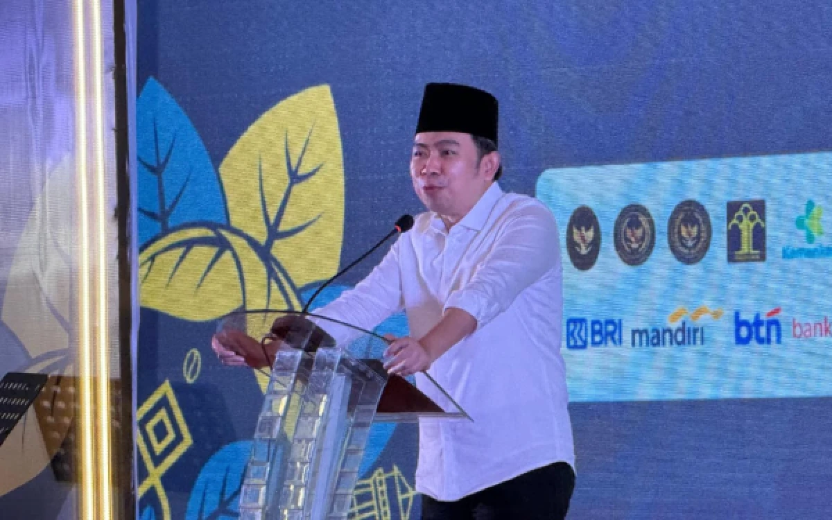 Thumbnail Berita - Gus Fawait: Penurunan Bunga PNM Mekaar Bisa Buka Peluang Pelaku Usaha Mikro