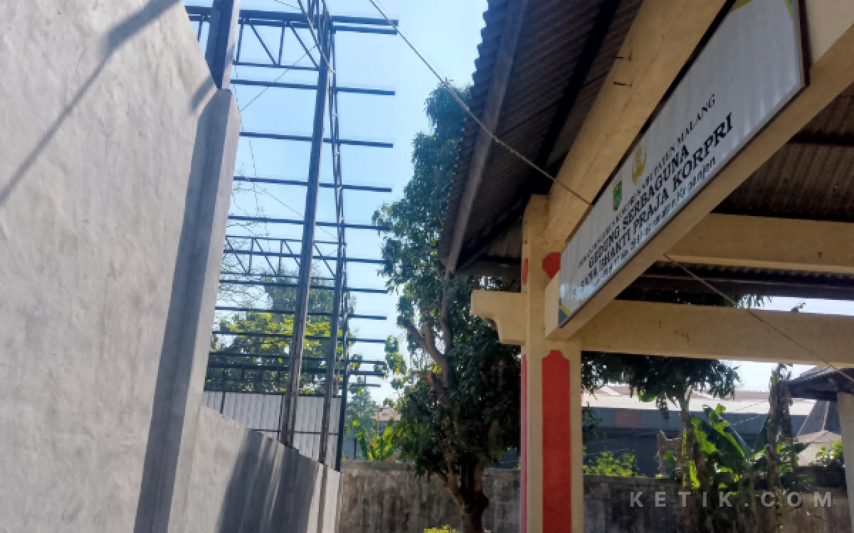 Thumbnail Berita - Disinyalir Berdiri di Ruang Publik, Kopdes Merah Putih Kepanjen Kabupaten Malang Diminta Segera Pindah! ‎