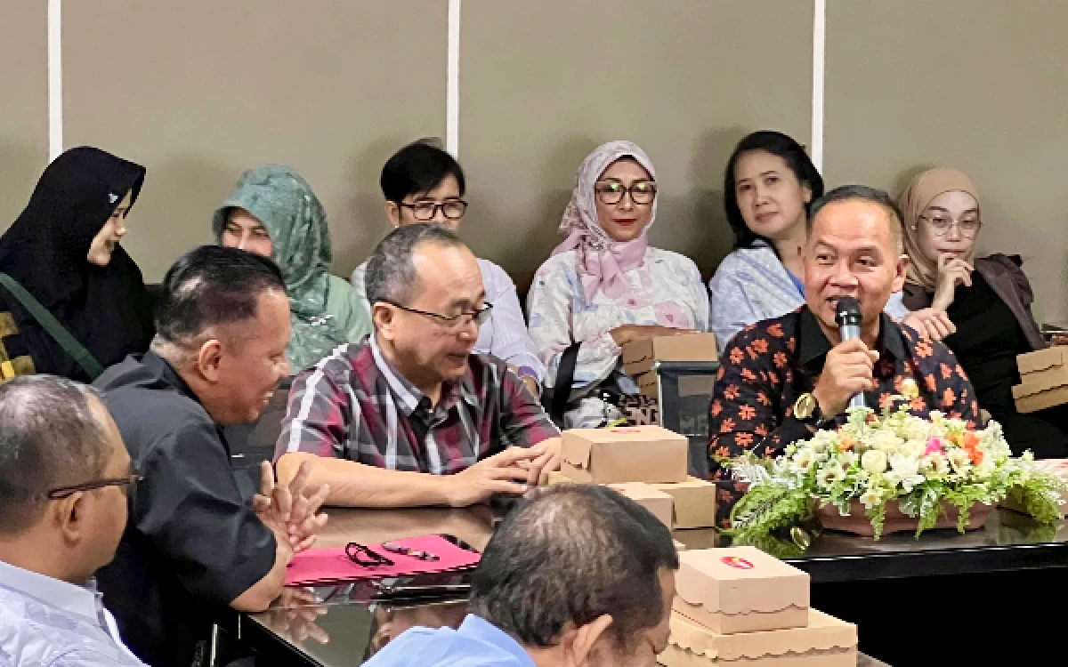 Thumbnail Berita - Perkuat Sinergi Tripartit, Disnaker Kota Batu dan Semarang Duduk Bareng Bahas Kebijakan Pekerja