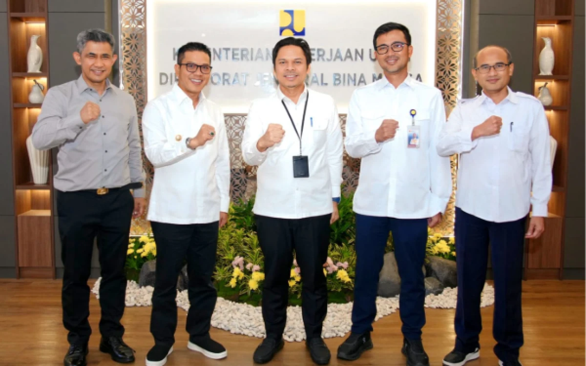 Thumbnail Berita - Bupati Bandung Gaspol Infrastruktur: Exit Tol, Flyover, hingga Jalan Lingkar Jadi Prioritas