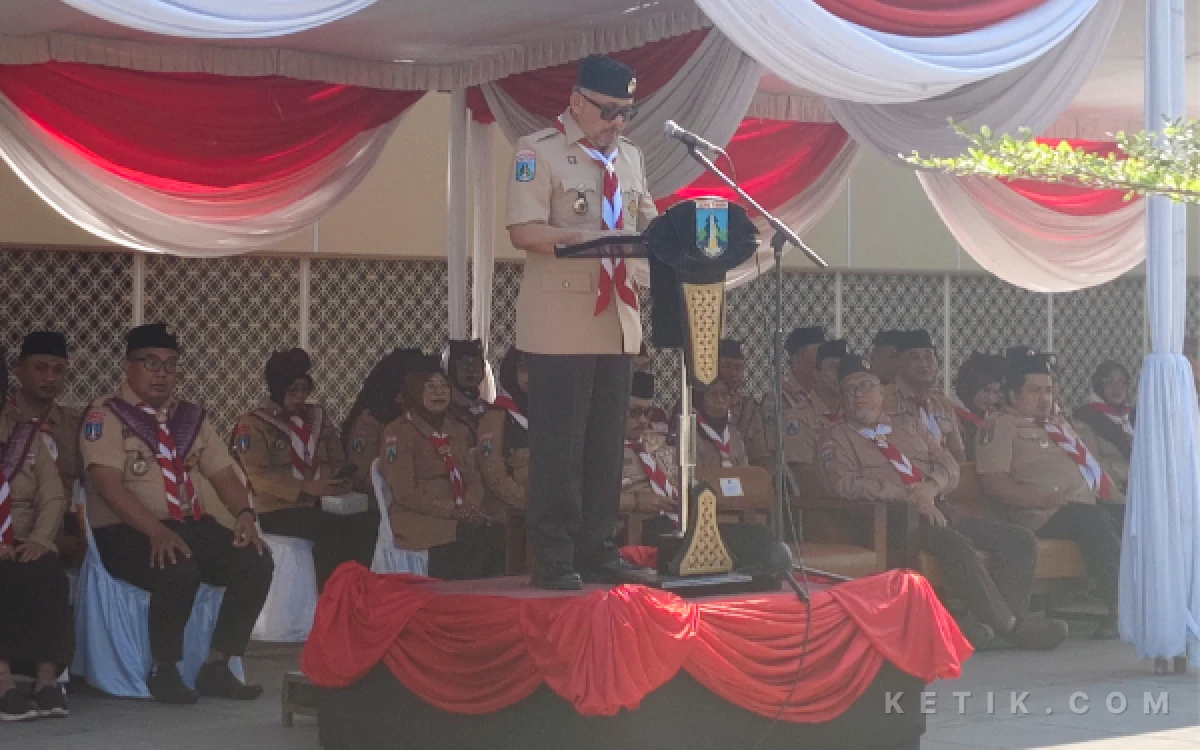 Thumbnail Berita - 197 Peserta Pramuka Ikut KMD di Unusa, Rektor Tri Yogi Berikan Pesan Penting