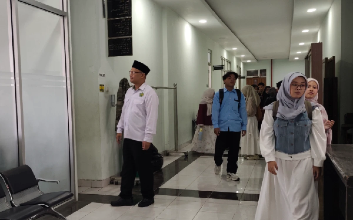 Foto Fakultas Syariah UIN Malang melakukan monitoring hari pertama perkuliahan tahun ajaran 2026/2027. (Foto: Fakultas Syariah UIN Malang)
