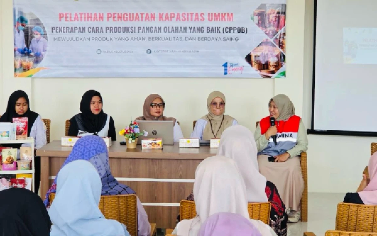 Foto Pertamina EP Jambi mendorong UMKM binaan menerapkan standar produksi pangan untuk memperkuat kepercayaan konsumen dan daya saing usaha.(Foto:Corcom (Corporate Communications) PT Pertamina Hulu Rokan (PHR) Zona 1)