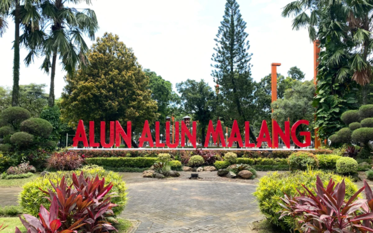 Thumbnail Berita - Terungkap! Alun-Alun Merdeka Kota Malang Pernah Dipadati 200 Ribu Massa PKI Jelang Pemilu 1955