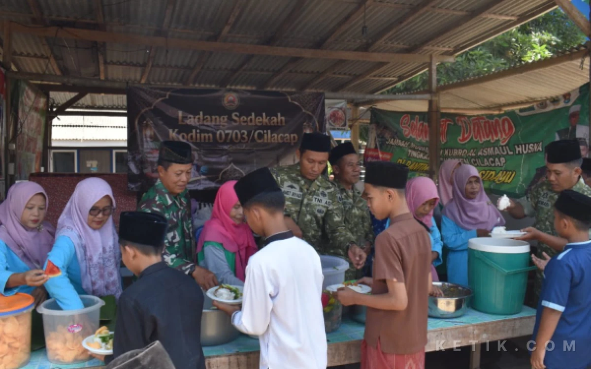 Thumbnail Berita - Bentuk Peduli Sesama, Kodim 0703/Cilacap Gelar Ladang Sedekah