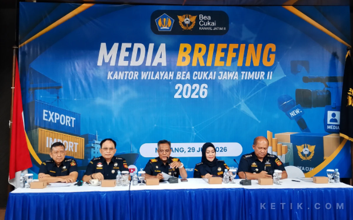 Thumbnail Berita - Bea Cukai Jatim II Amankan 71,1 Juta Batang Rokok Ilegal Sepanjang 2026