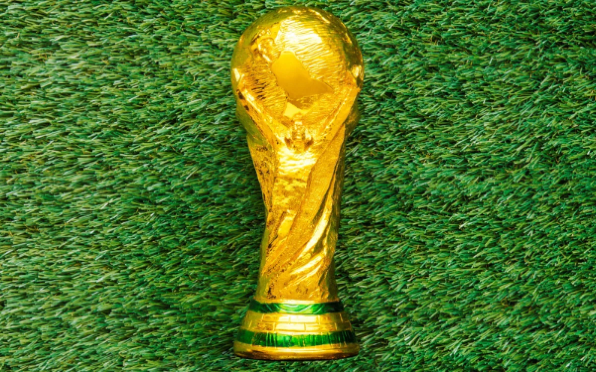 Thumbnail Berita - 14 Detik yang Mengubah Laga, Gol Salif Diao Jadi Simbol Kejutan Besar Senegal di Piala Dunia 2002