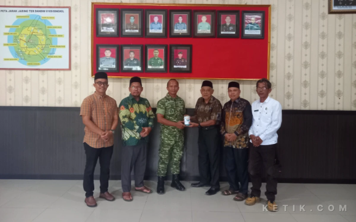 Thumbnail Berita - Dandim 0109 Aceh Singkil Dukung Program PCNU Gerakan Kotak Koin Sehari Seribu