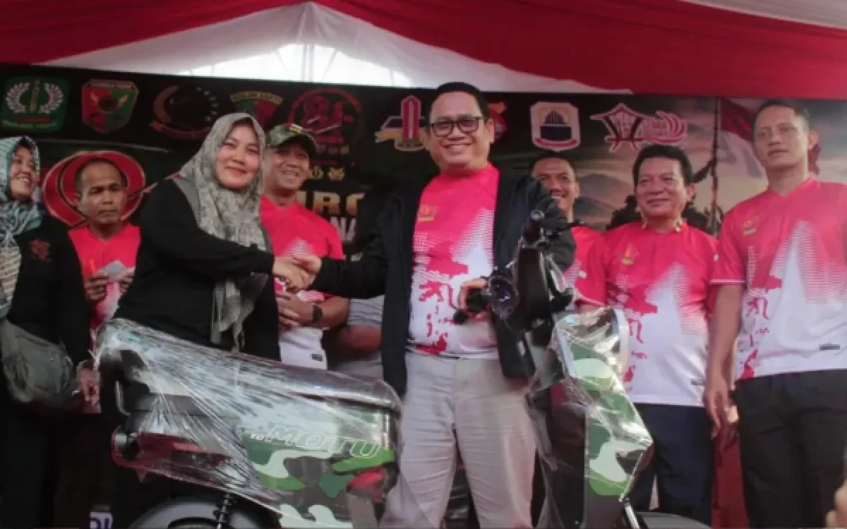 Thumbnail Berita - Wakil Bupati Lebak Hadiri Gebyar HUT Ke-81 TNI, Perkuat Sinergi dengan Masyarakat