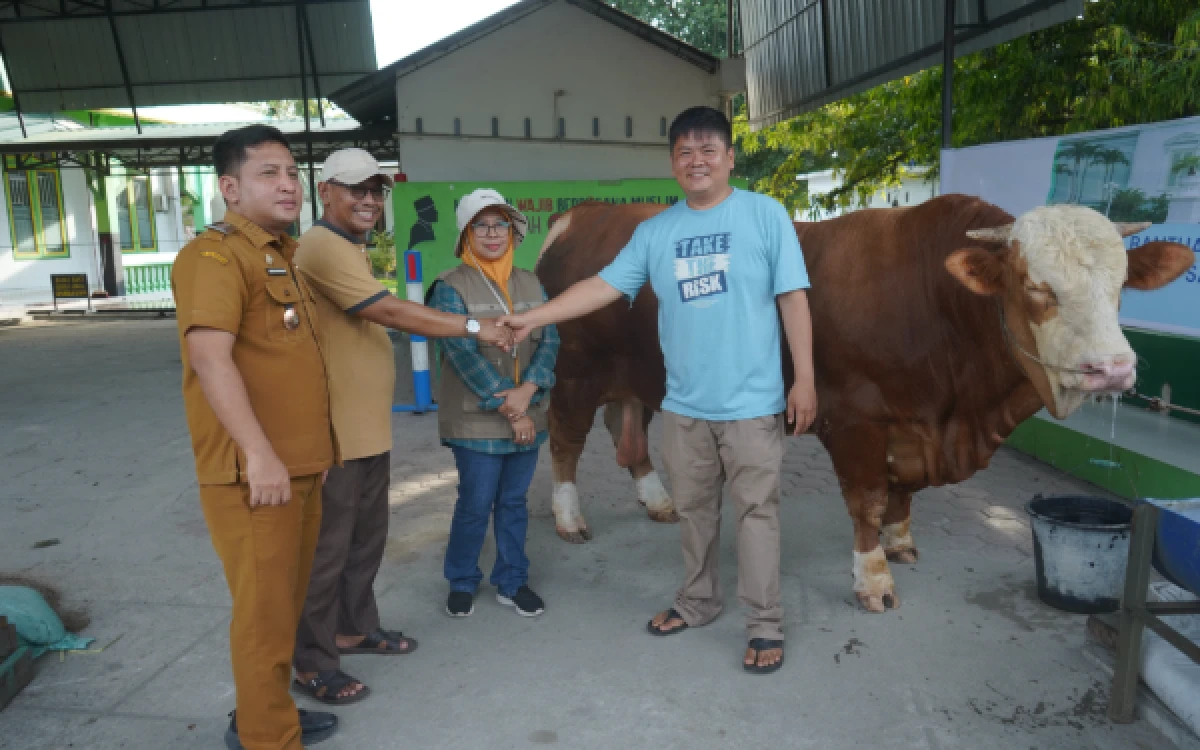 Thumbnail Berita - Kesehatan Hewan Kurban di Asahan Dicek Jelang Iduladha 1447 H