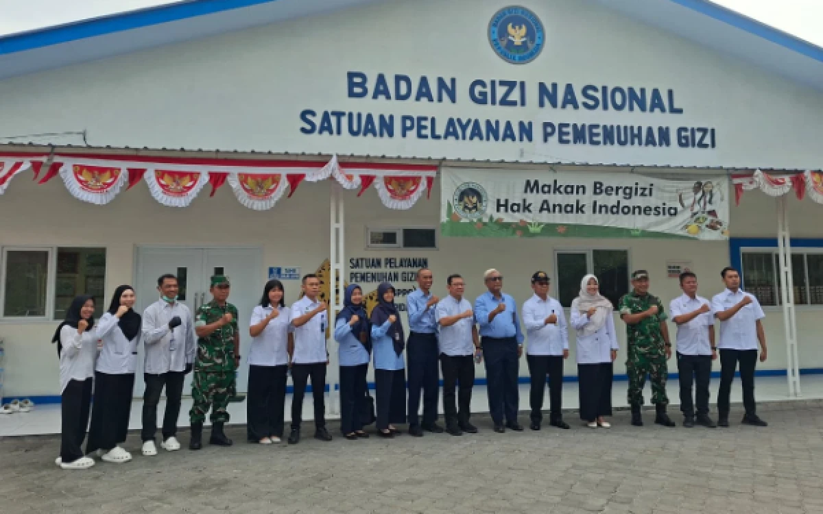 Thumbnail Berita - Kantor Staf Presiden dan BGN Gelar Verifikasi Lapangan Program Makan Bergizi Gratis di Sleman